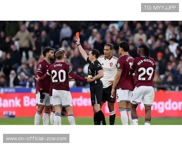 西汉姆2-2布莱顿，帕奎塔补时扳平