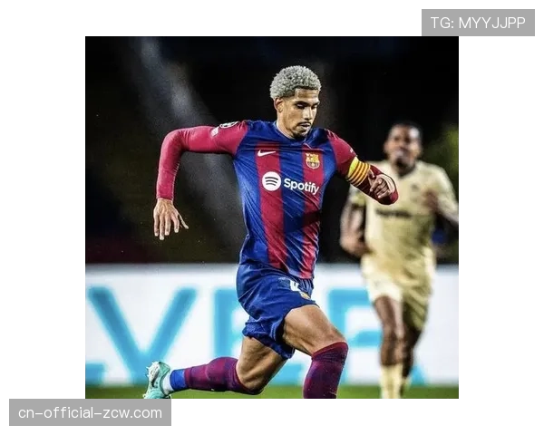 巴萨后卫阿劳霍专访：详谈球队本赛季定位球防守效率的提升秘诀